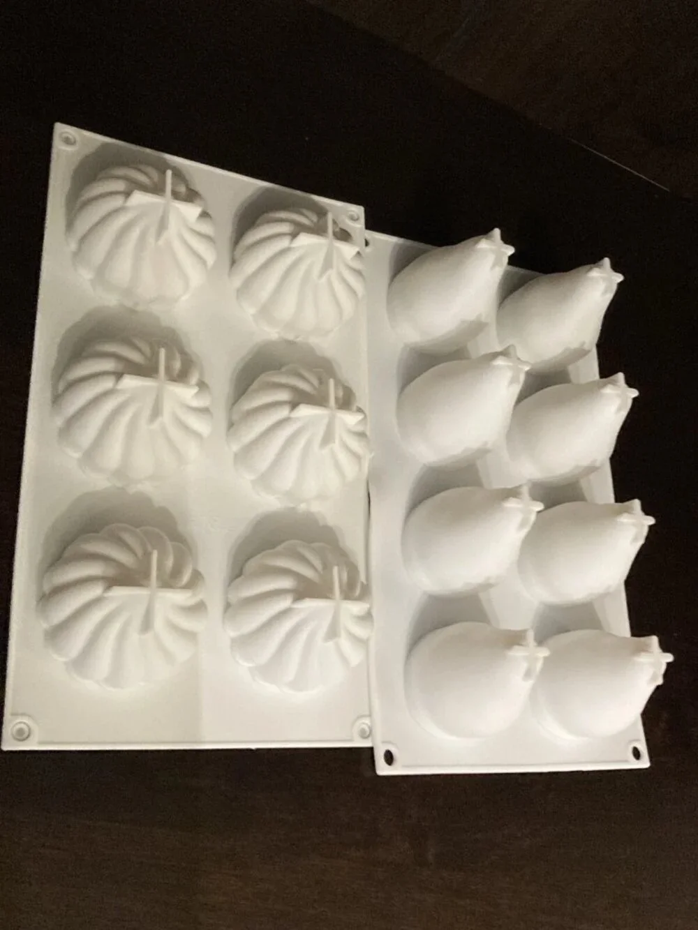 2 Silicone Form Pastry Moulds Pear and Whirlwind